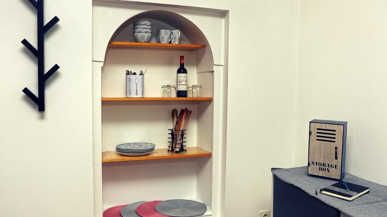 Le Pasteur - Superdole Apartment ภายนอก รูปภาพ
